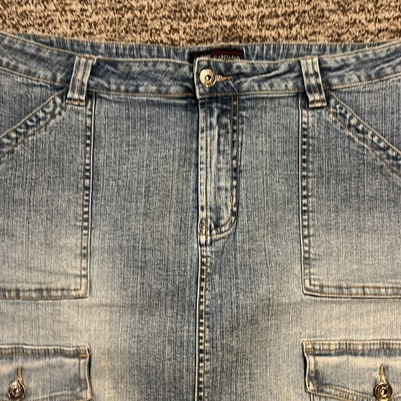 2/$30 Santana Denim Skirt size 13/34 - Picture 3 of 5